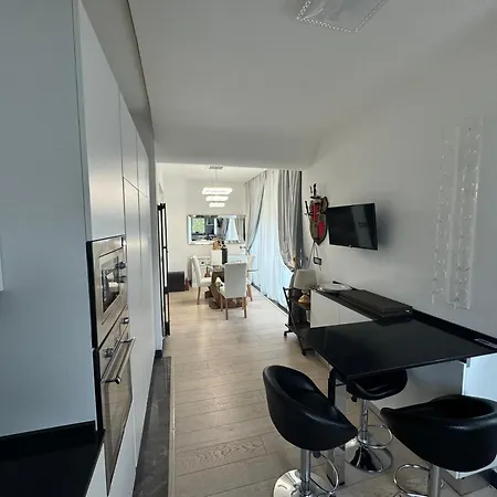 Flore - Oasi Di Relax In Un Elegante