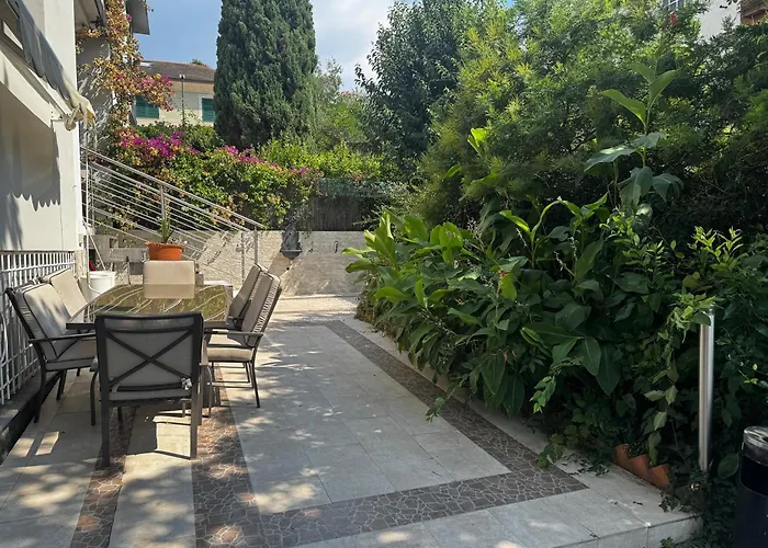 Appartement Flore - Oasi Di Relax In Un Elegante